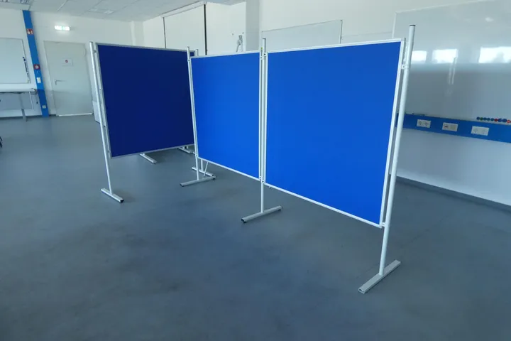 3x Raumtrenner/Pinnwand/Tafel